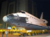 ディスカバリー号のスペースシャトル組立棟（VAB）への移動